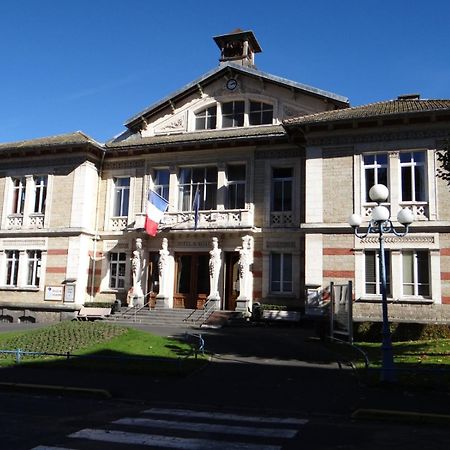 La Bourboule Lumiere , 2-4-6 Personnes Apartment Bagian luar foto
